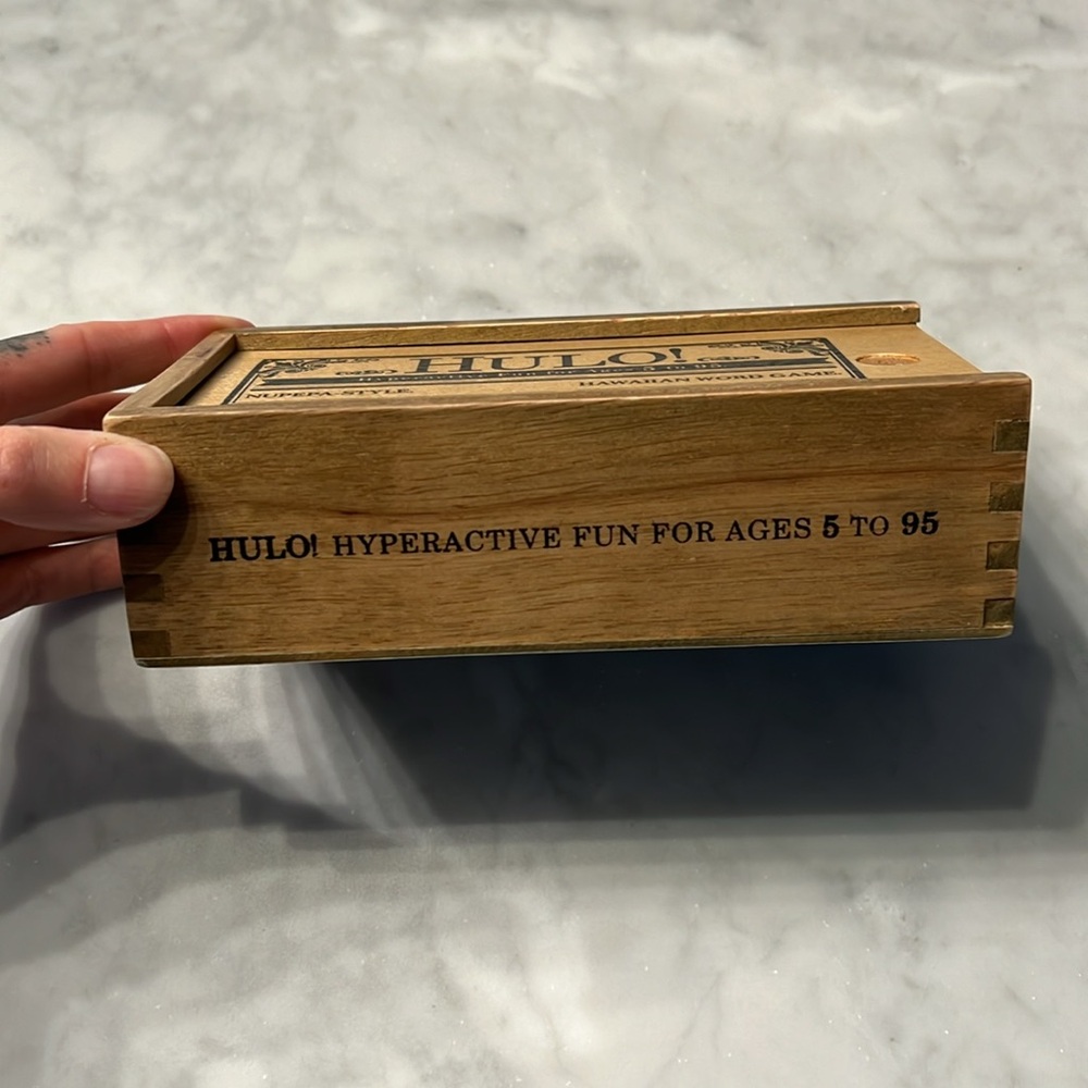 HULO! Hawaiian scrabble game. New. - Picture 2 of 5